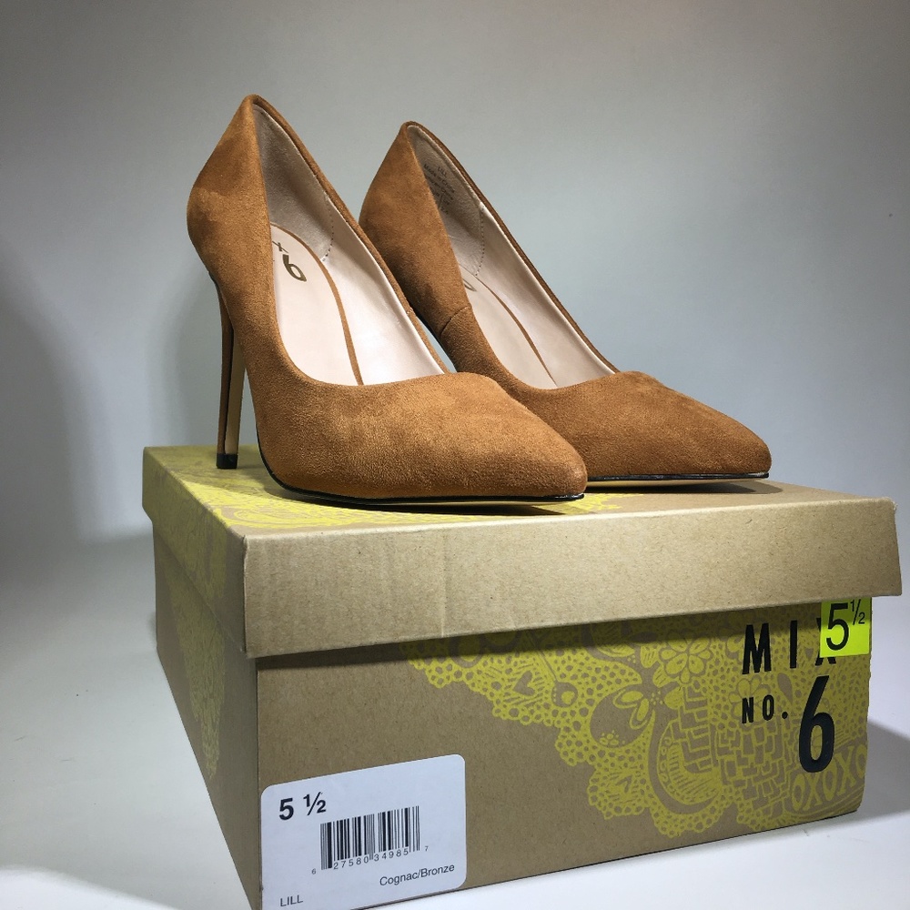 Mix No 6 Suede 4 Inch Pumps Cognac/Bronze Size 5 1/2